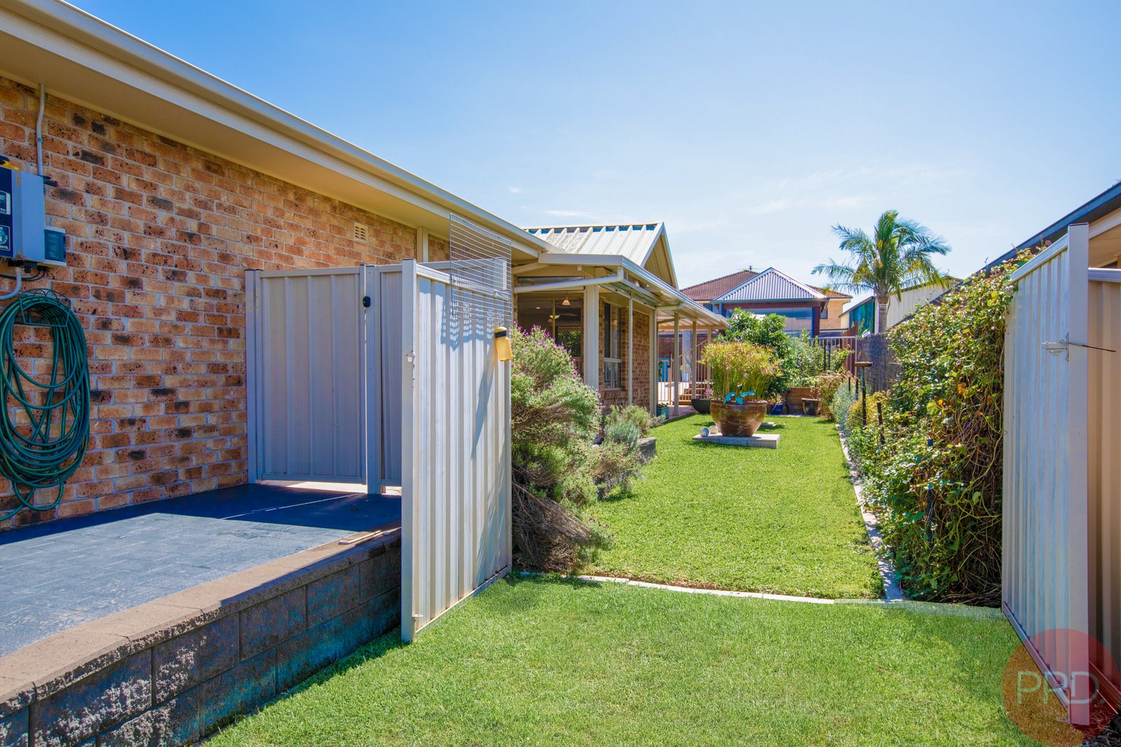 15 Yaldara Avenue THORNTON 13