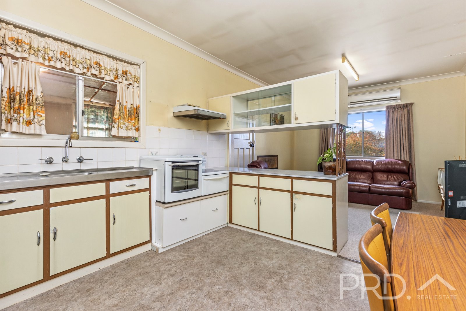15 Yaralla Street TUMUT 8