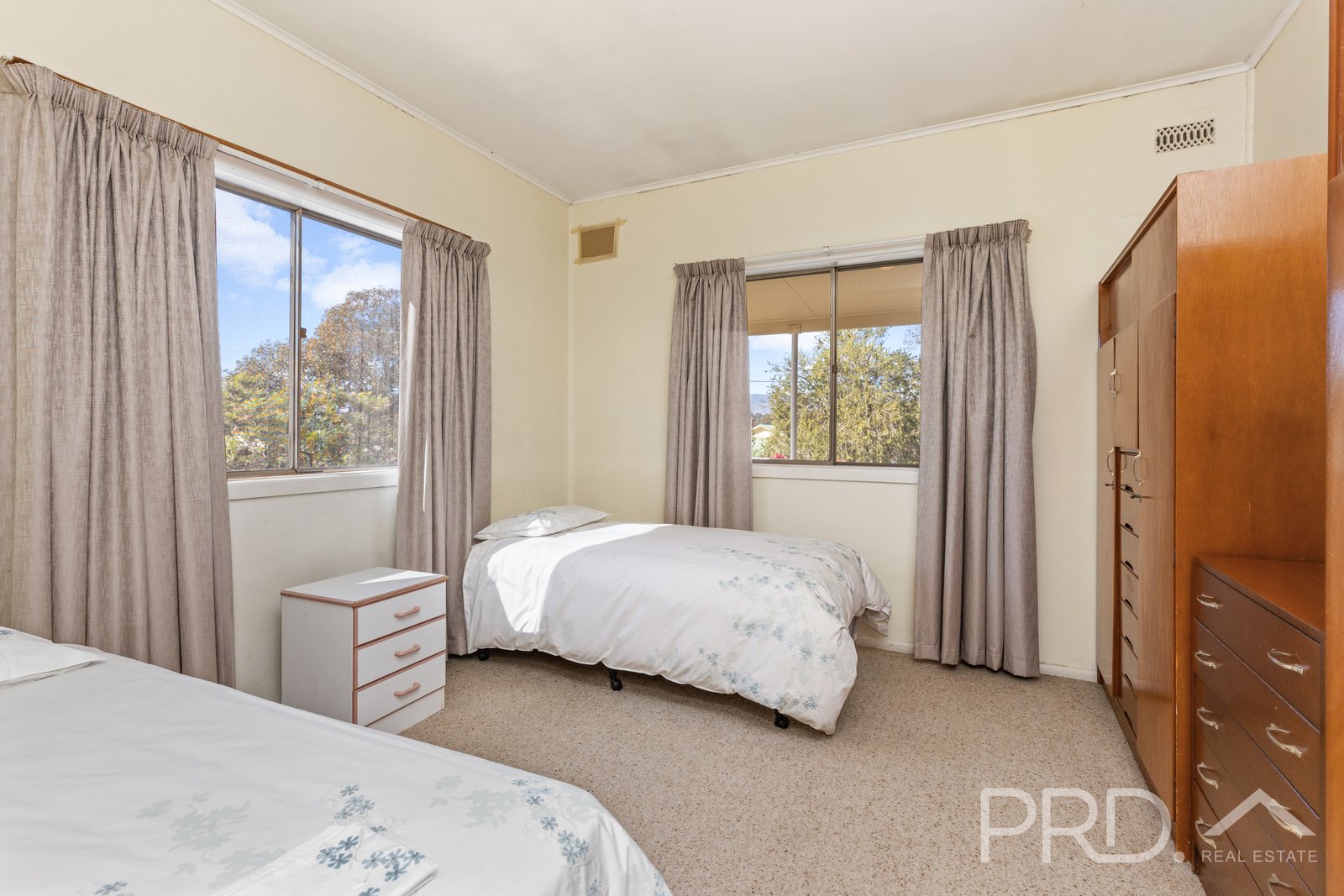 15 Yaralla Street TUMUT 11
