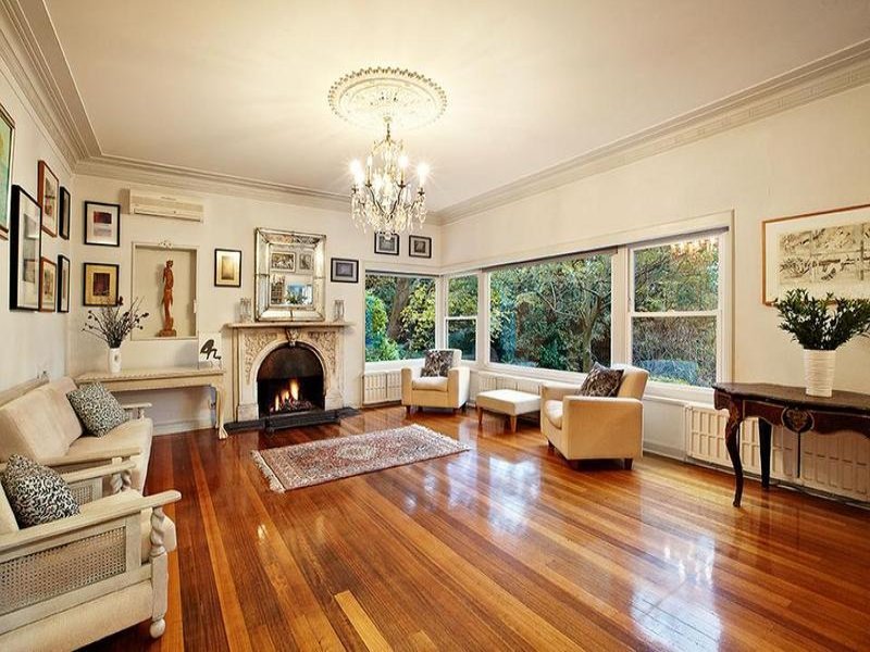 Real Estate and Property in 15 Yarradale Road, Toorak, VIC
