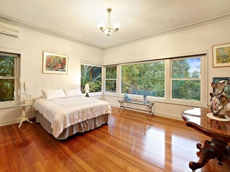 Real Estate and Property in 15 Yarradale Road, Toorak, VIC