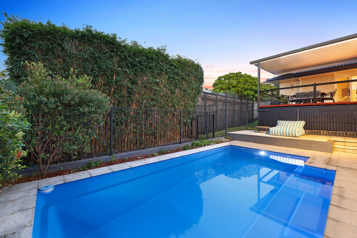 15 Zinnea Street Elanora 15