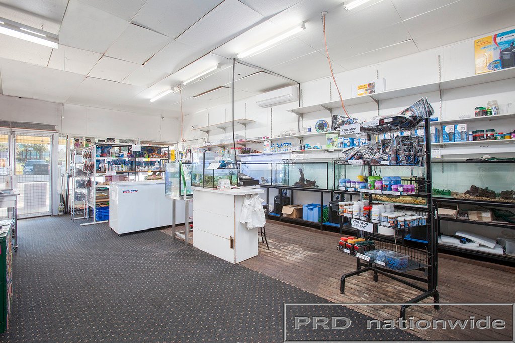 150-152 Barton St  KURRI KURRI 6