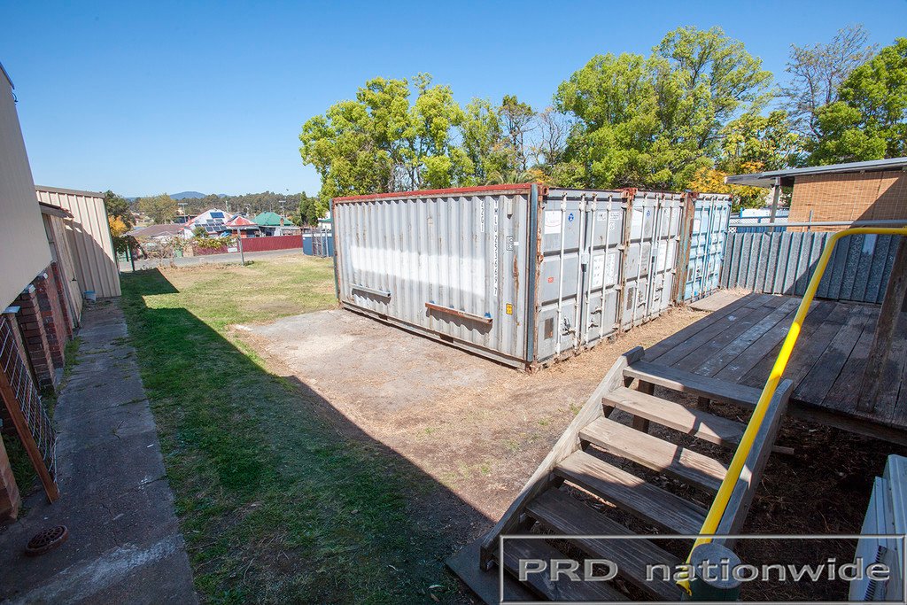 150-152 Barton St  KURRI KURRI 14
