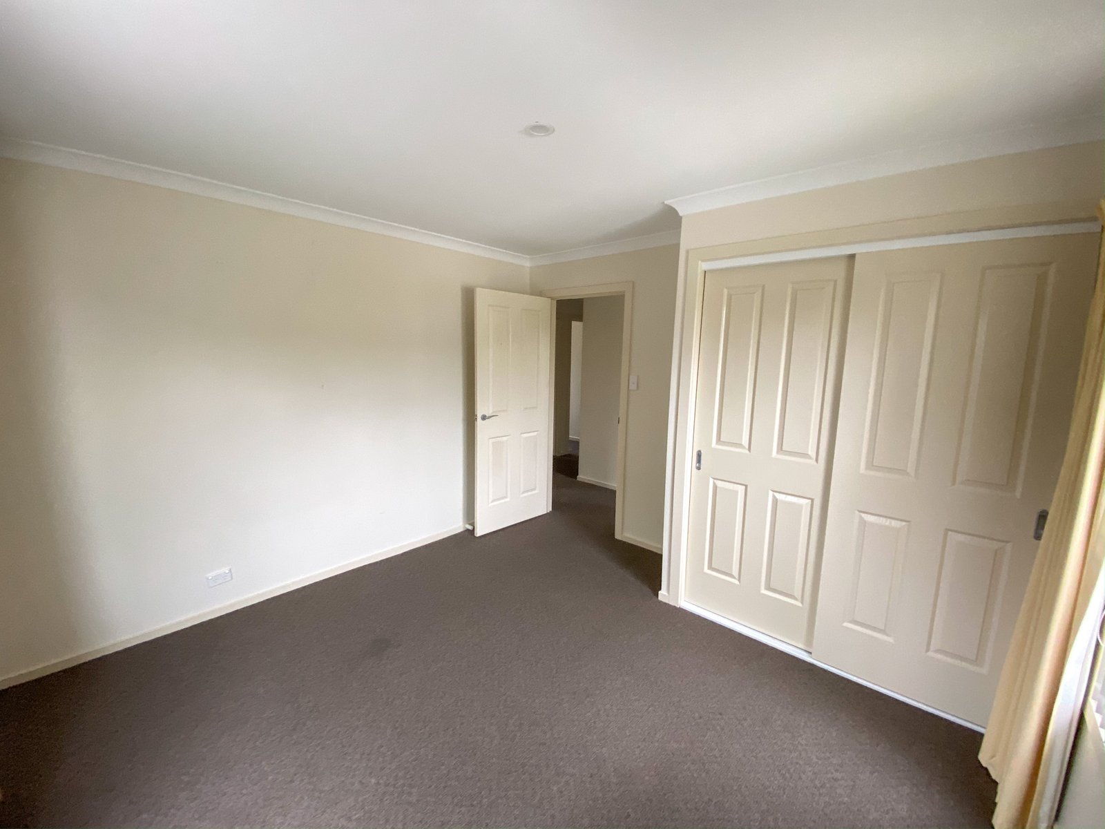1/50 Arunta Crescent CHIGWELL 8