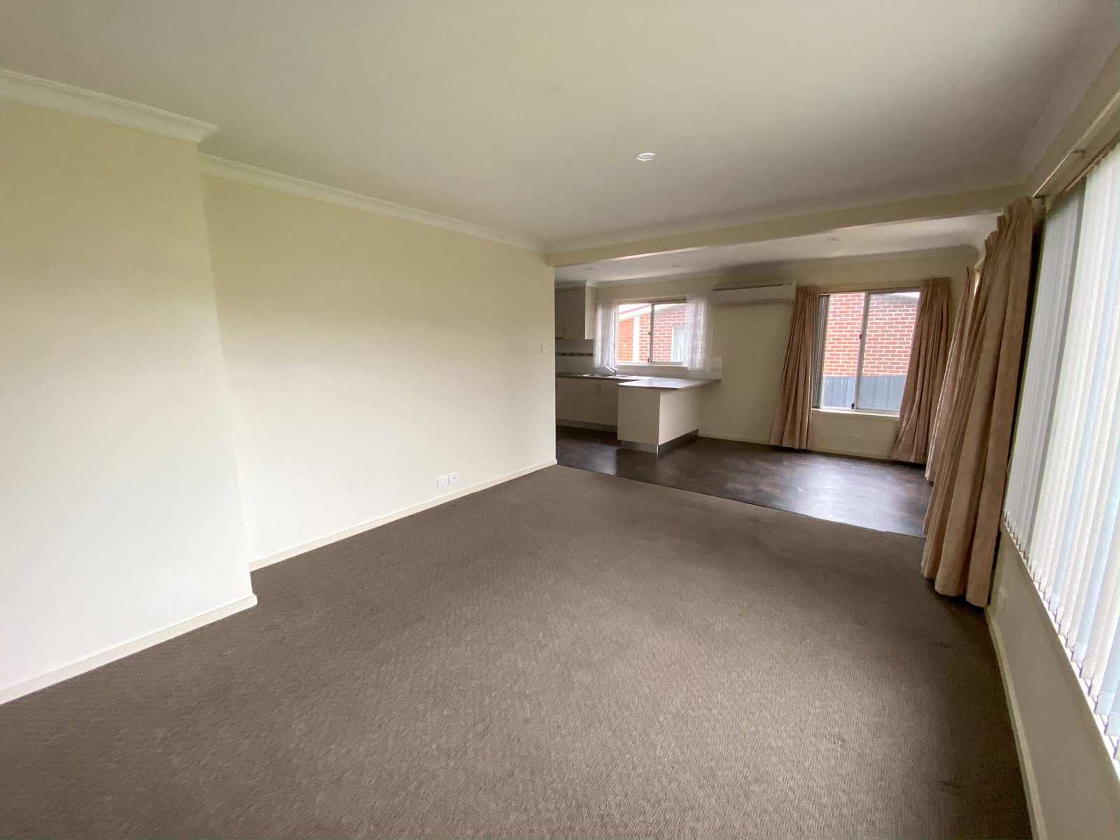 1/50 Arunta Crescent CHIGWELL 2