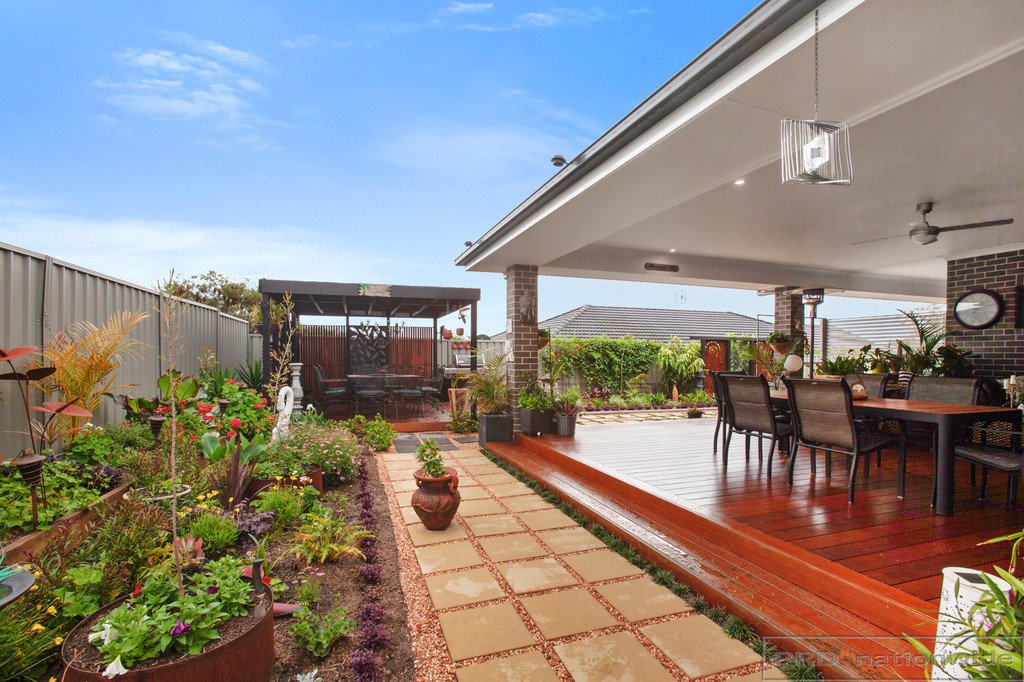 150 Avery Street RUTHERFORD 15