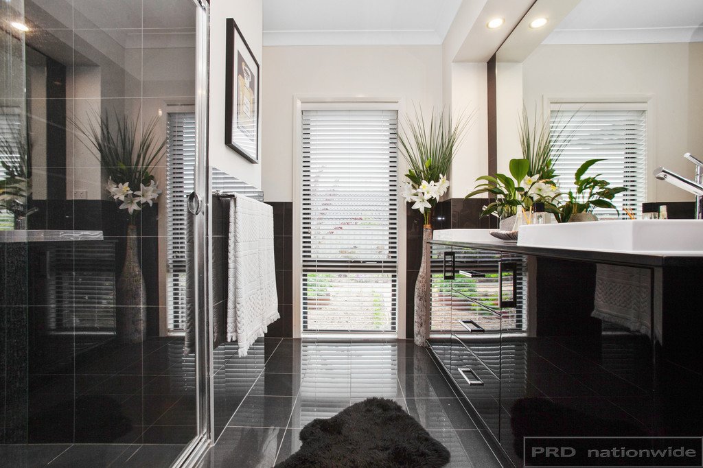 150 Avery Street RUTHERFORD 26