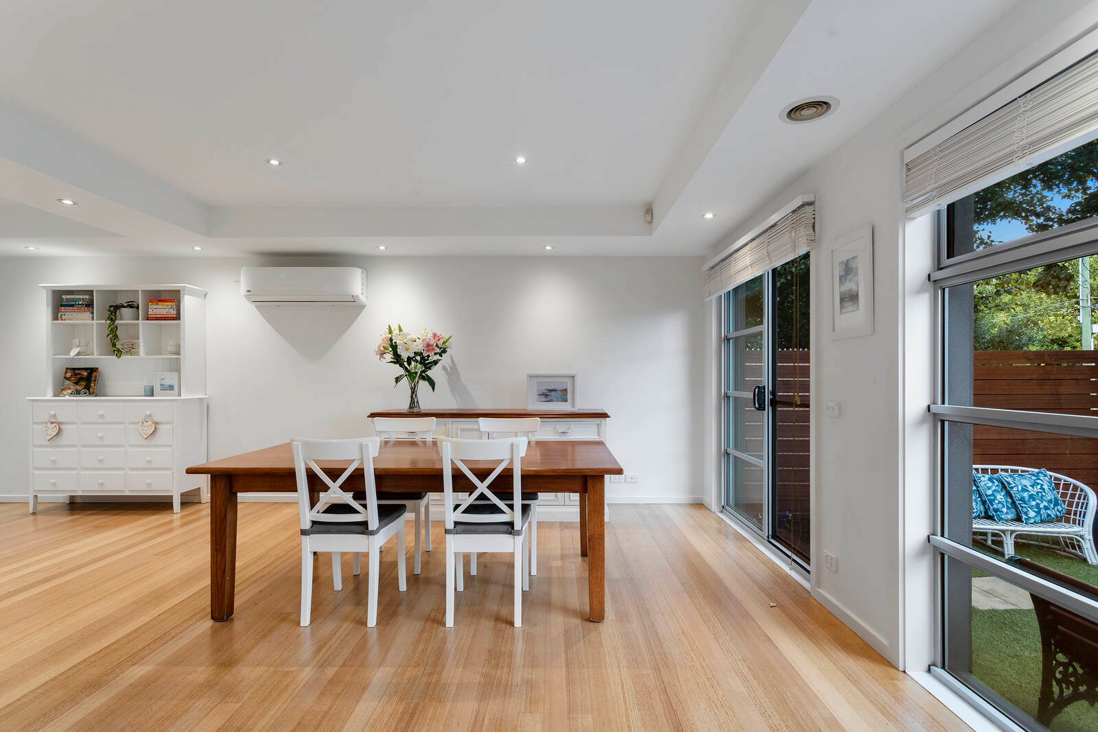 Gallery: 1/50 Balcombe Road