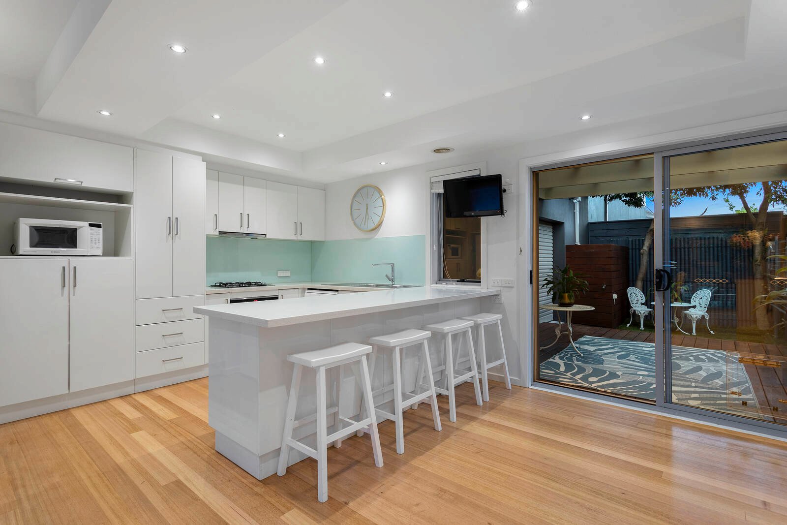 Gallery: 1/50 Balcombe Road