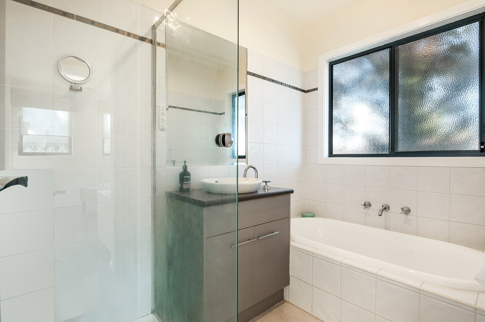 Gallery: 150 Bluff Road