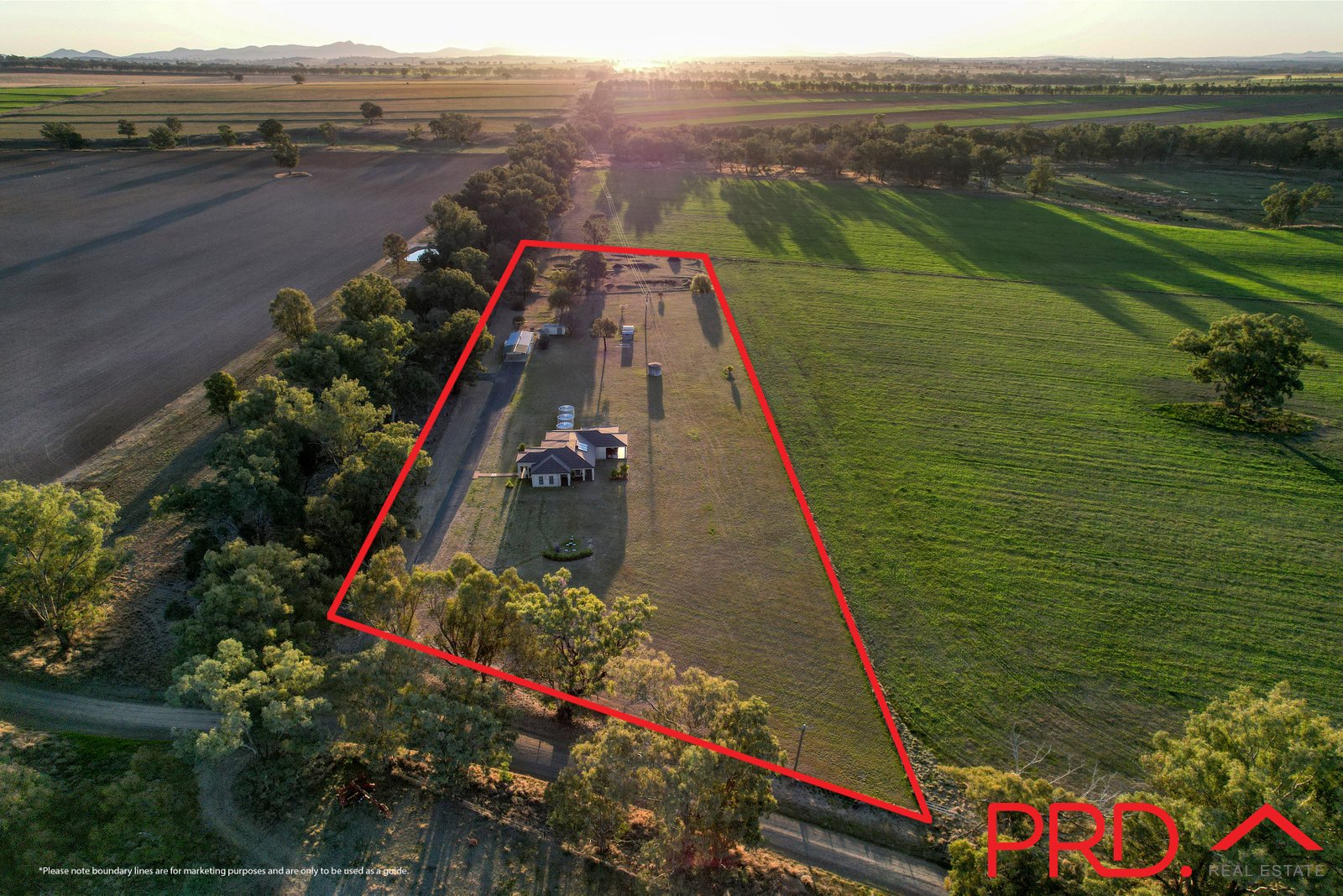 150 Camerons Road TAMWORTH 4