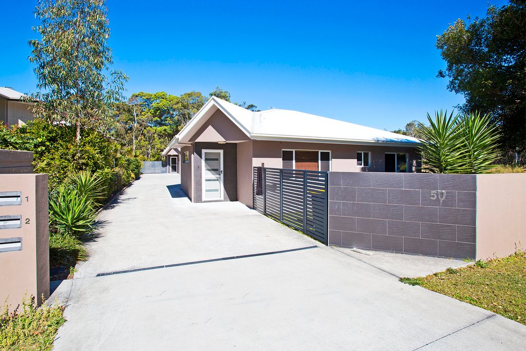 1/50 Coronation Avenue POTTSVILLE 2