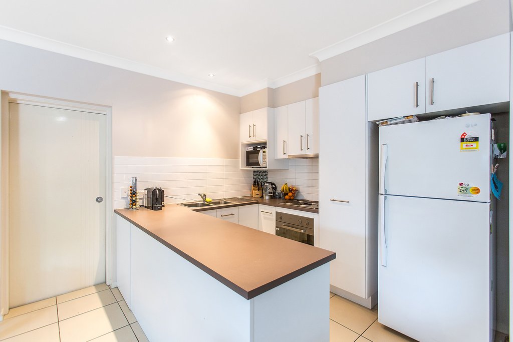 1/50 Coronation Avenue POTTSVILLE 4