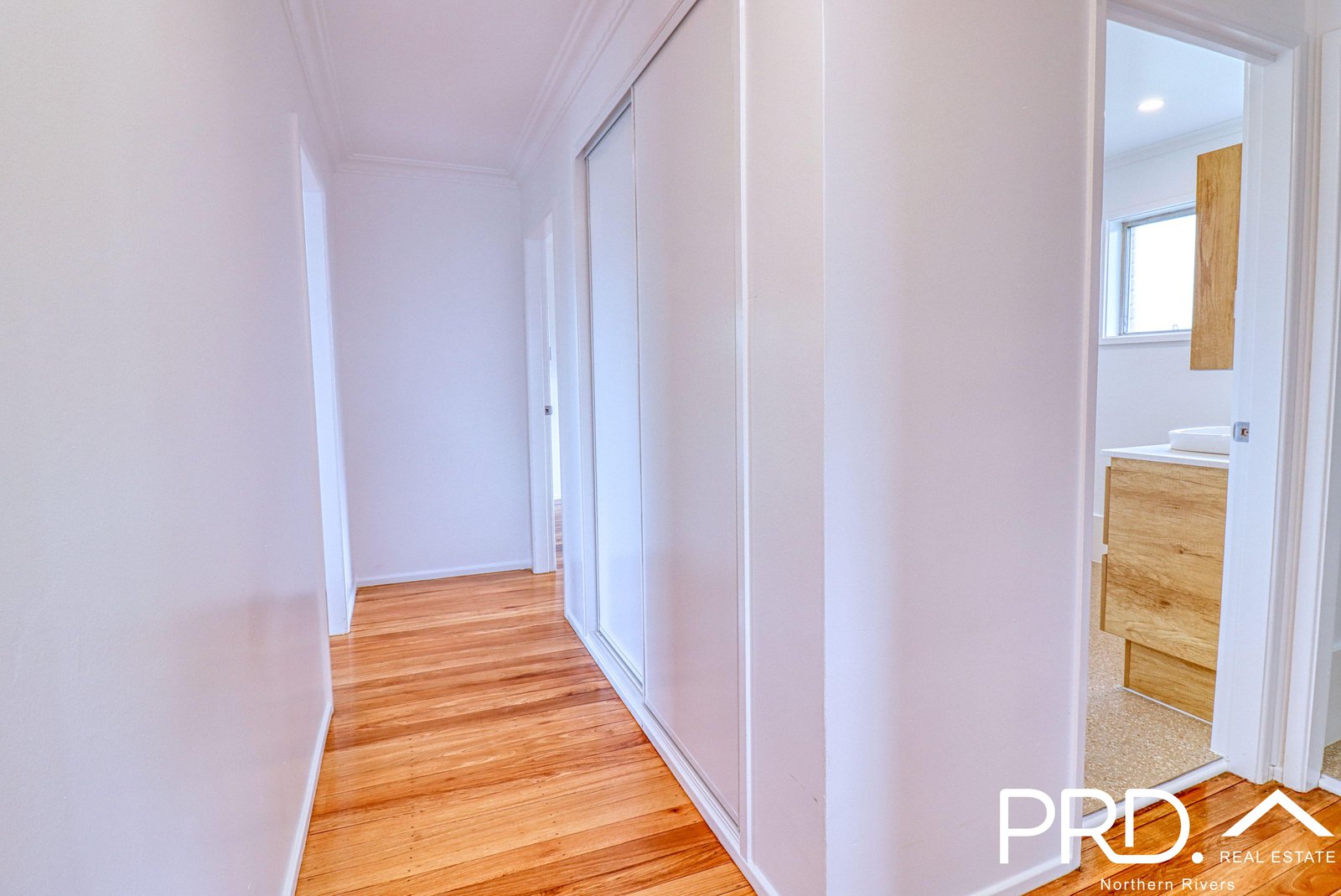 1/50 East Street CASINO 15