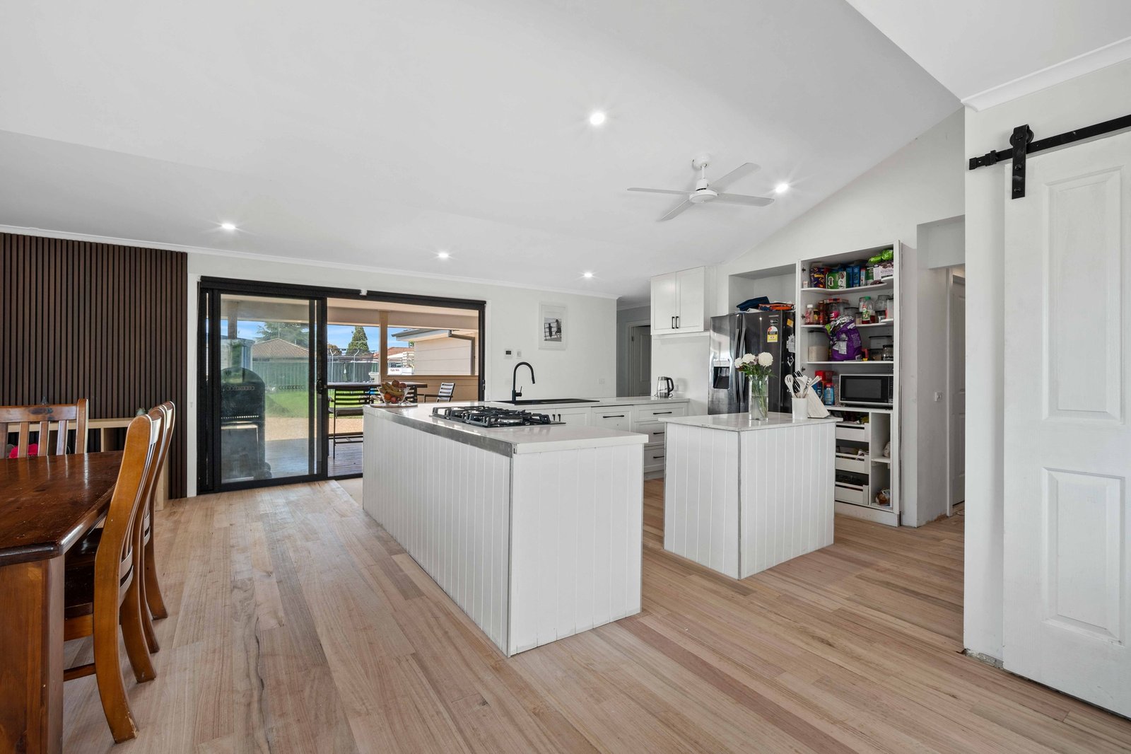 Gallery: 150 Learmonth Road