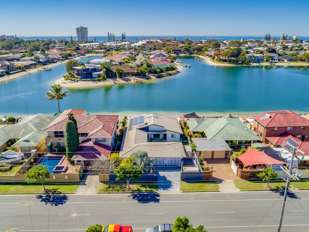 150 Mallawa Drive PALM BEACH 11