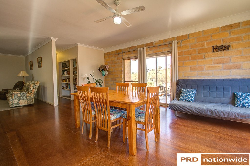 150 Martins Lane TAMWORTH 8