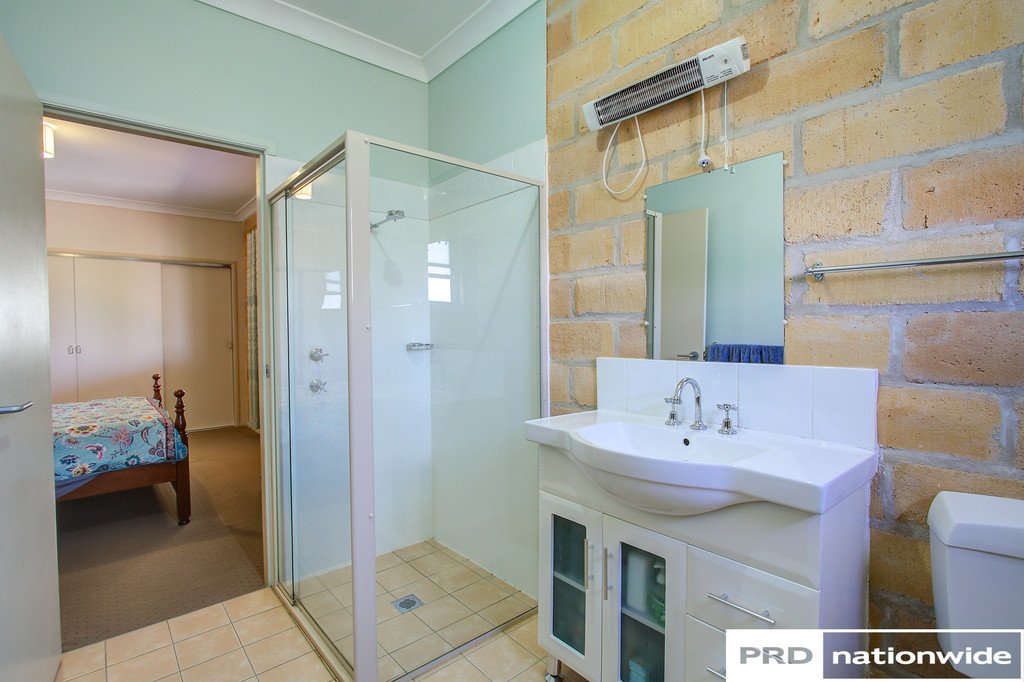 150 Martins Lane TAMWORTH 12