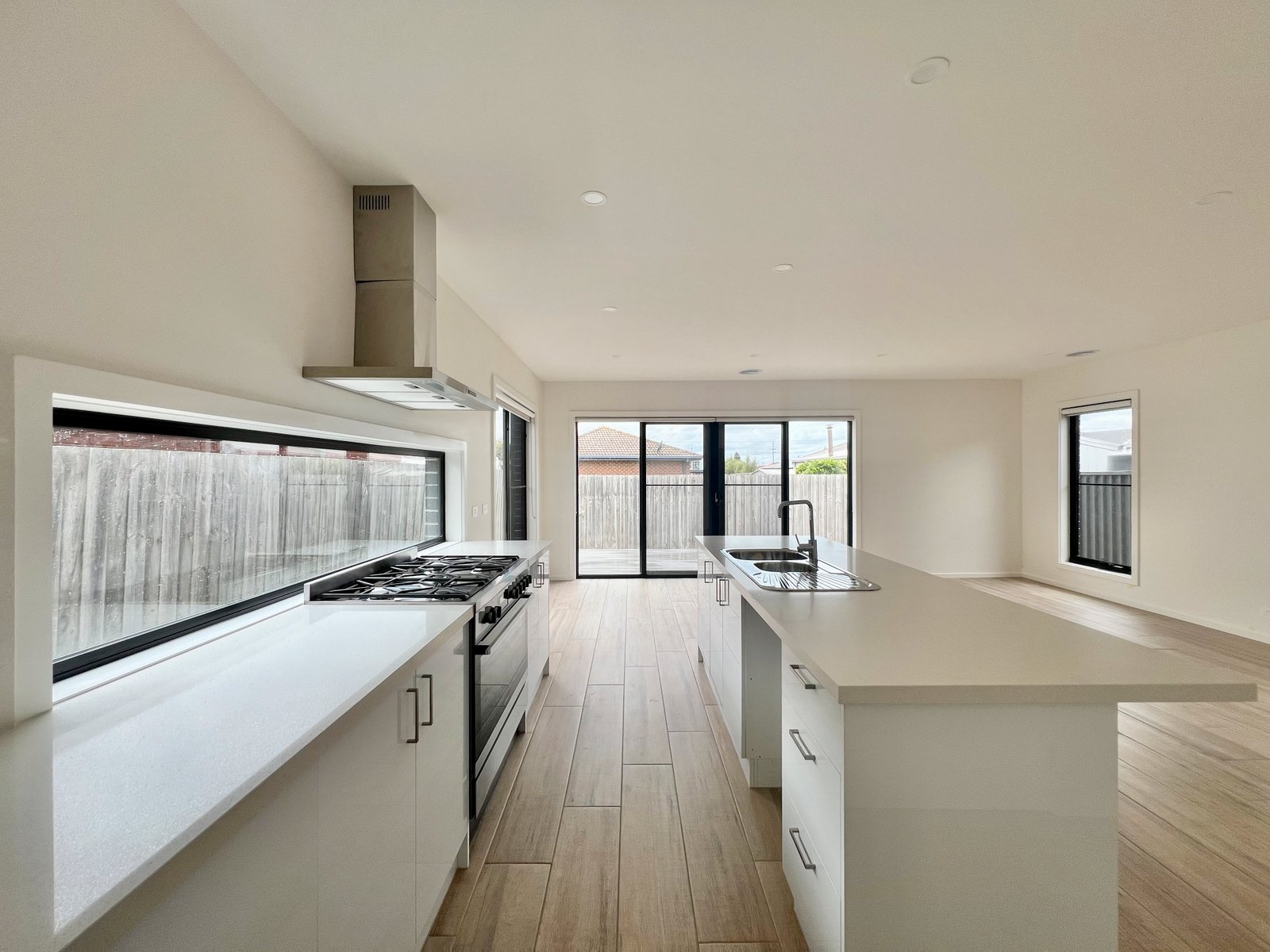 Gallery: 1/50 Matthews Road