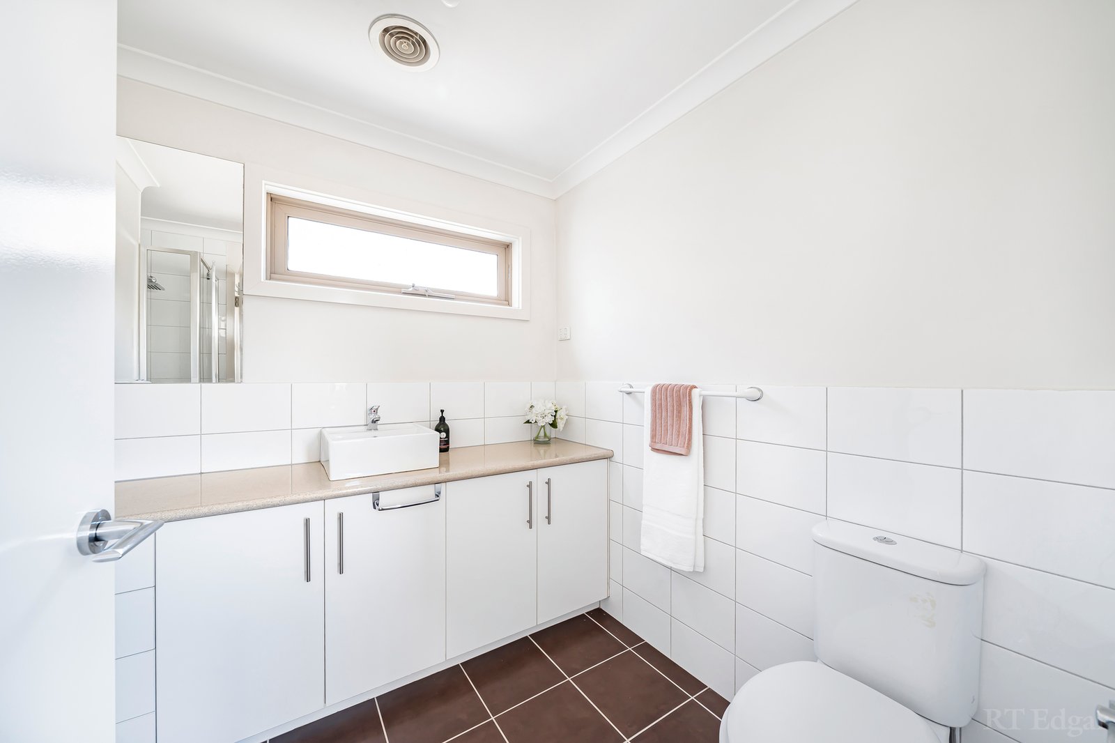 Real Estate and Property in 1/50 Railway Parade, Pascoe Vale, VIC