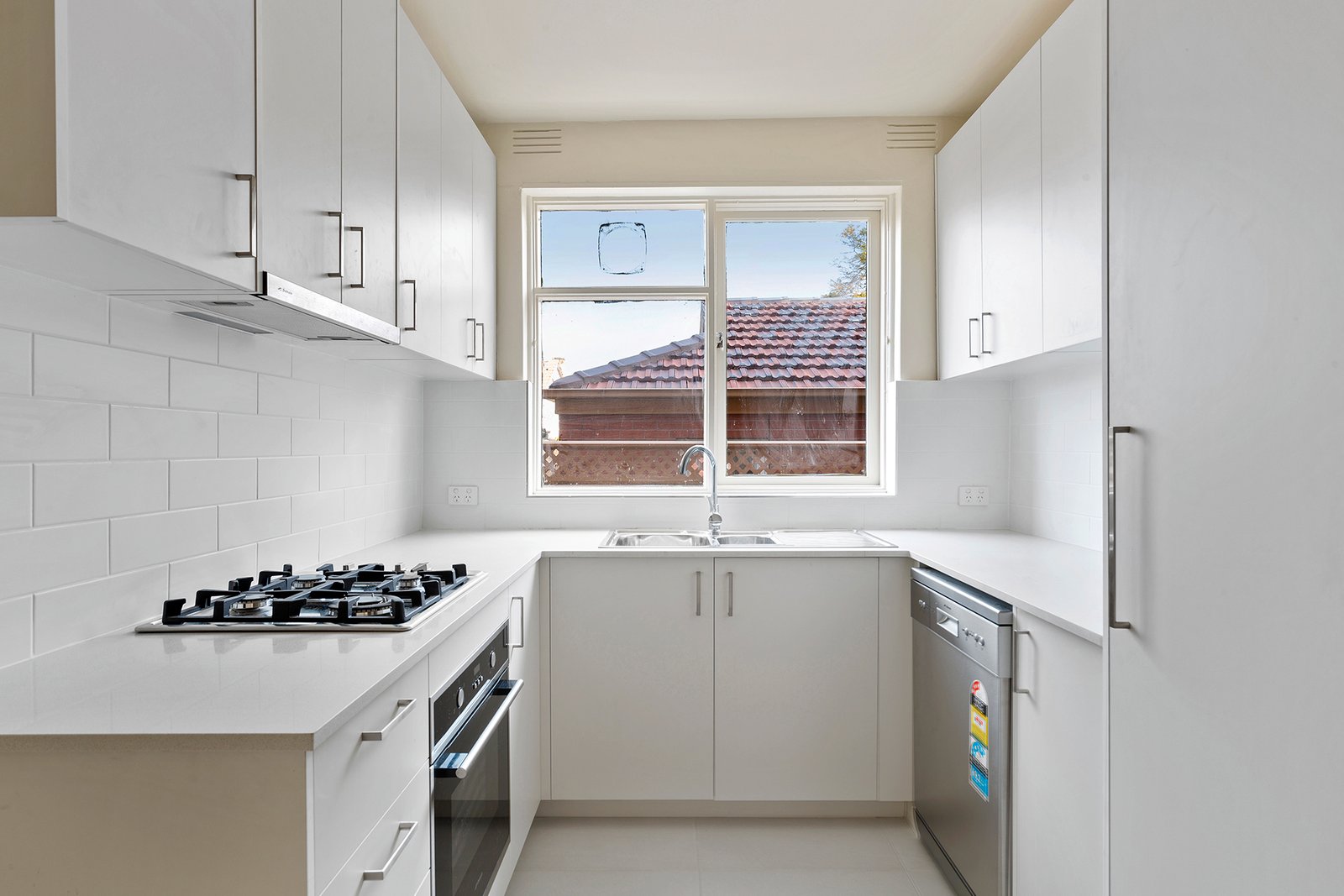 1/50 Robert Street, Bentleigh VIC 3204 Buxton 2020