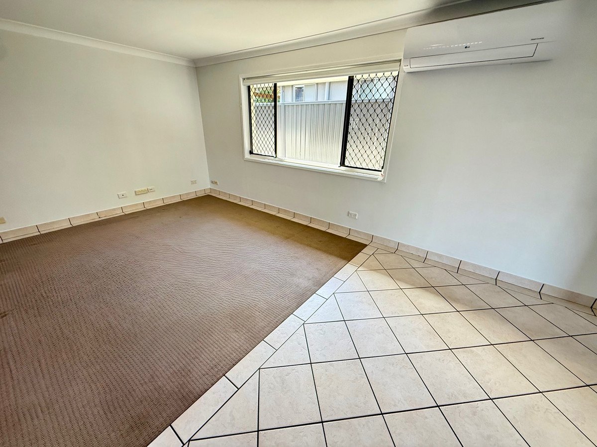 150 Sunshine Parade Miami 4