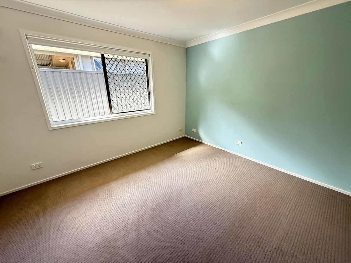 150 Sunshine Parade Miami 6