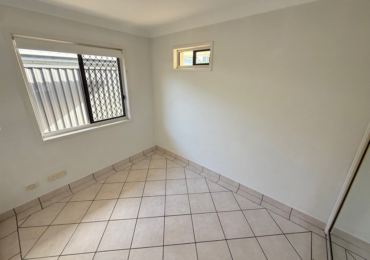 150 Sunshine Parade Miami 8