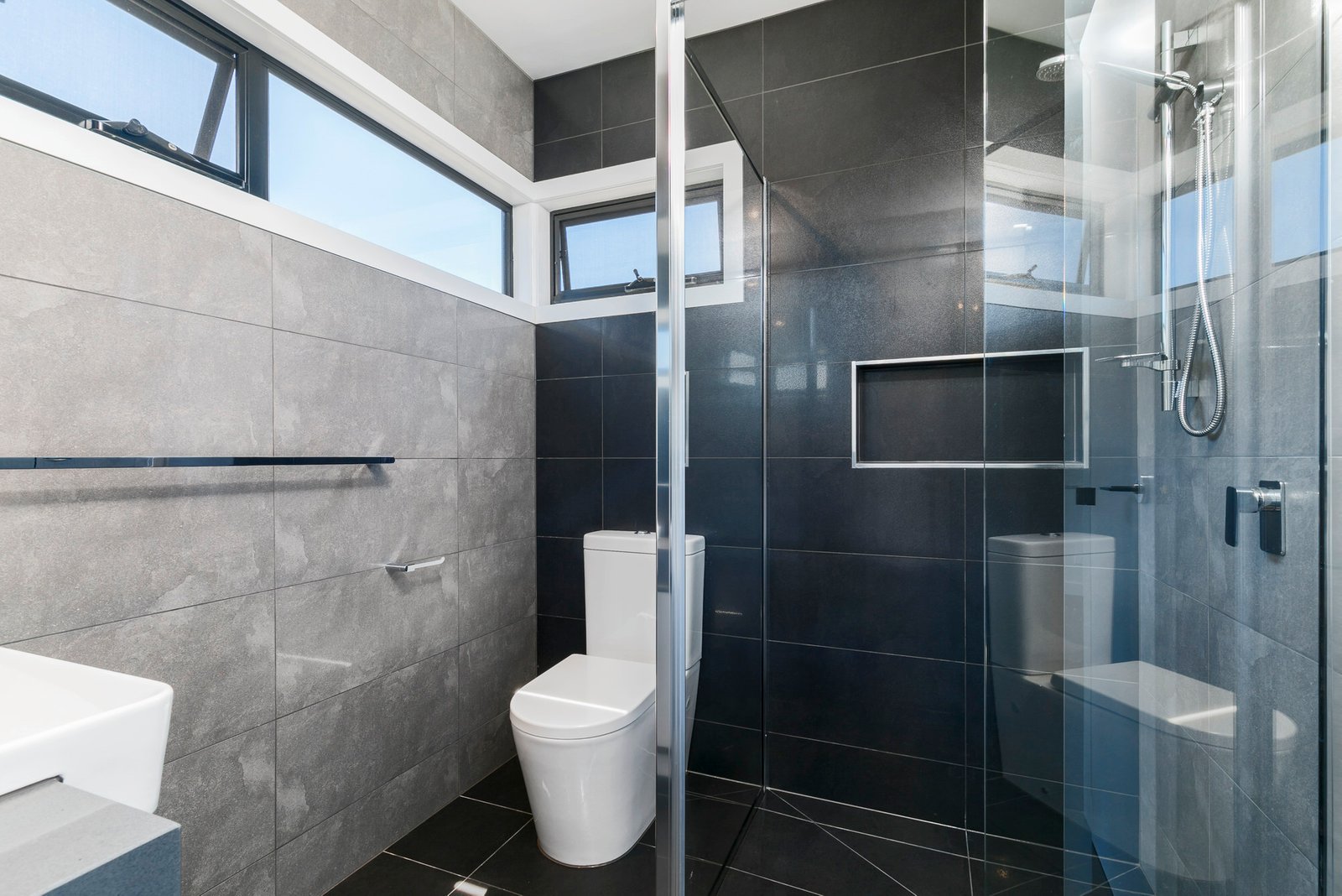 Gallery: 1/50 Woodbine Grove
