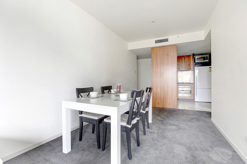 Gallery: 1501/33 City Road