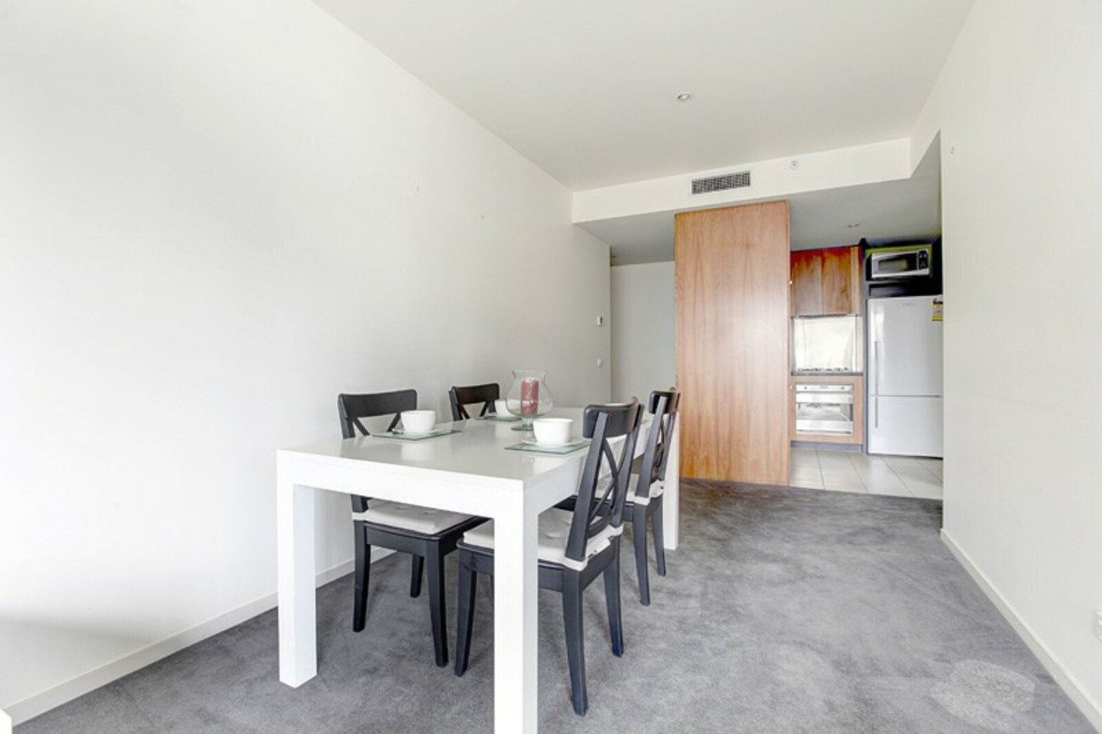 Gallery: 1501/33 City Road