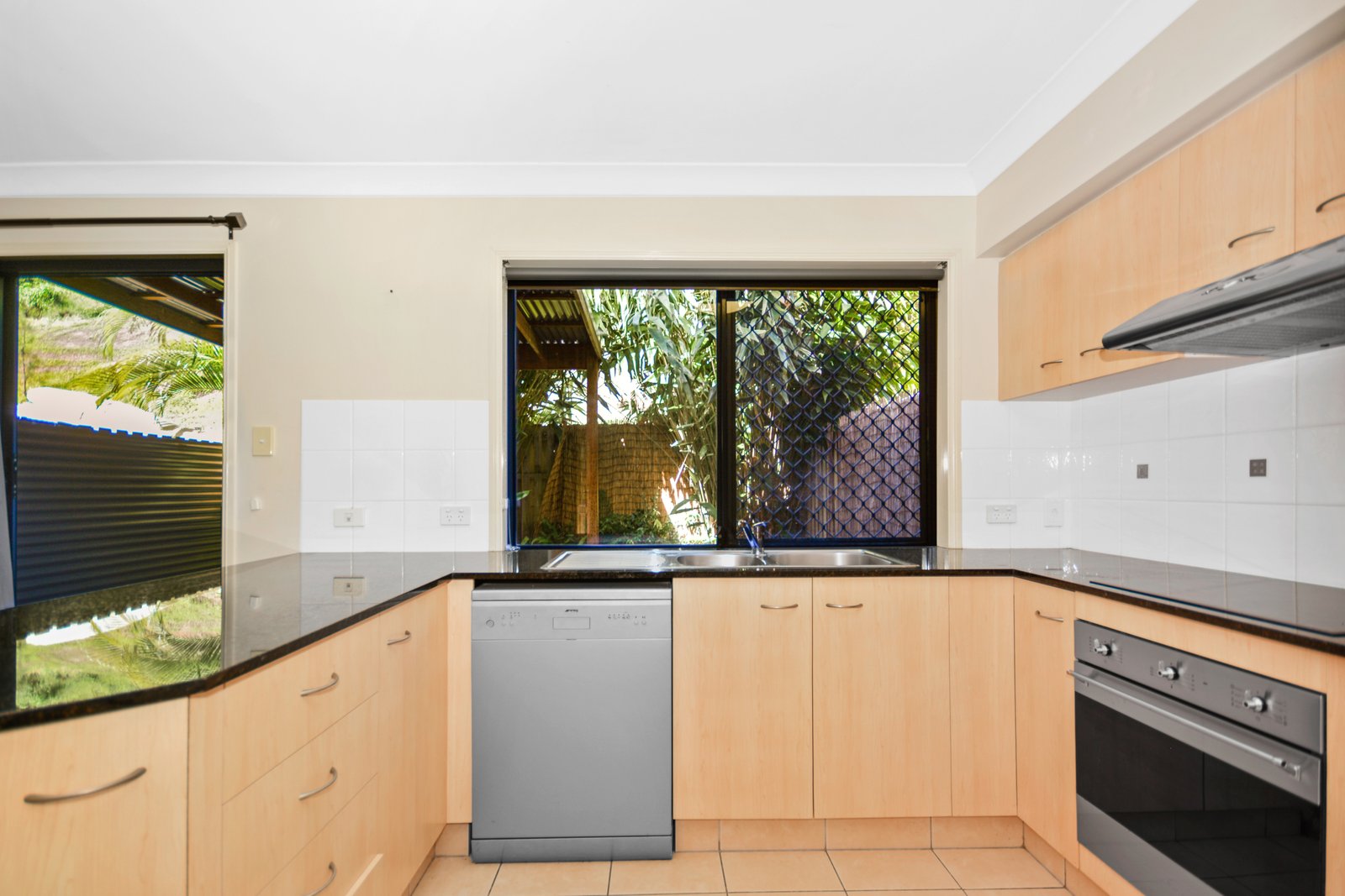 150/2 Falcon Way TWEED HEADS SOUTH DC 2