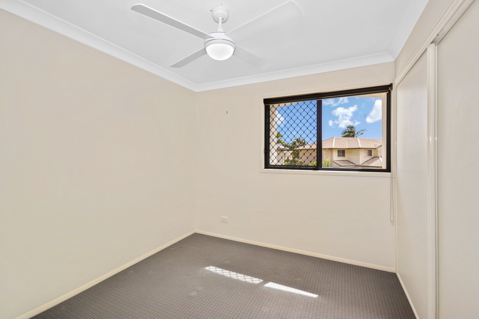 150/2 Falcon Way TWEED HEADS SOUTH DC 6