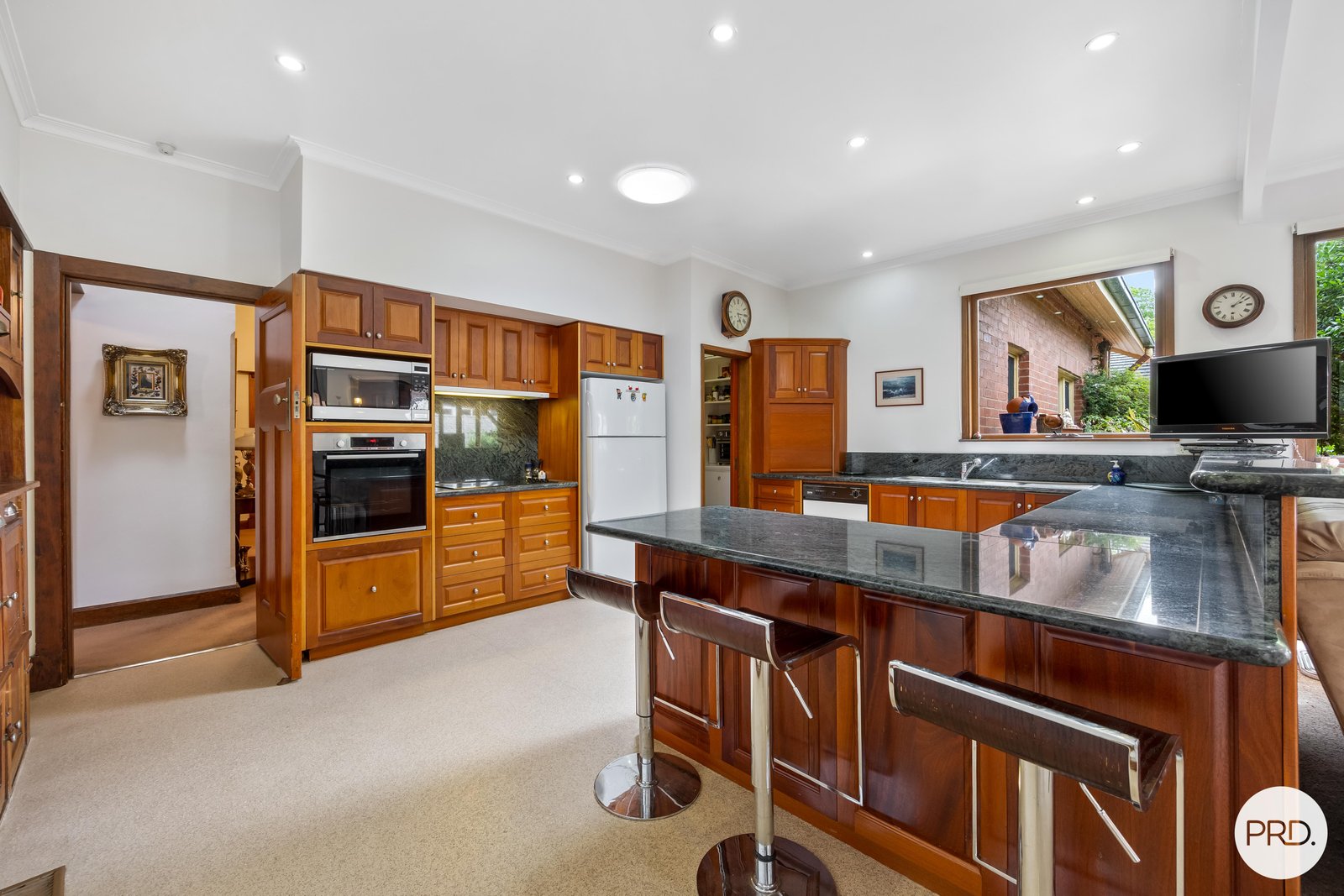 1502 Sturt Street LAKE WENDOUREE 9