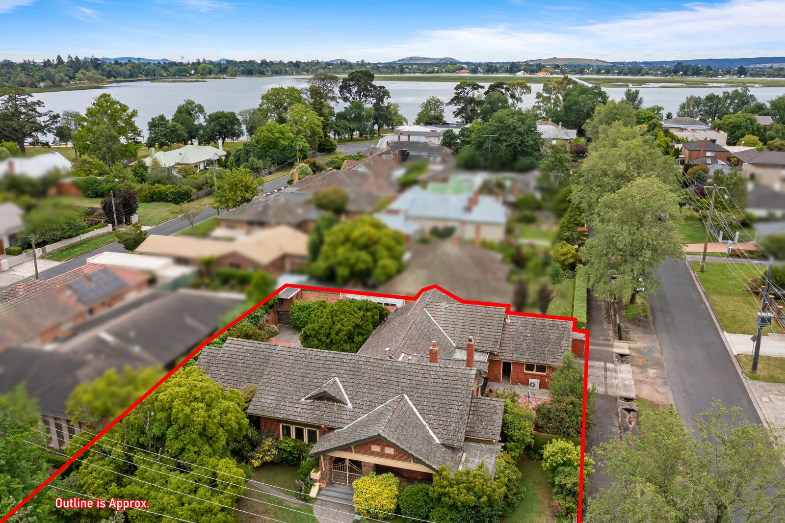 1502 Sturt Street LAKE WENDOUREE 26