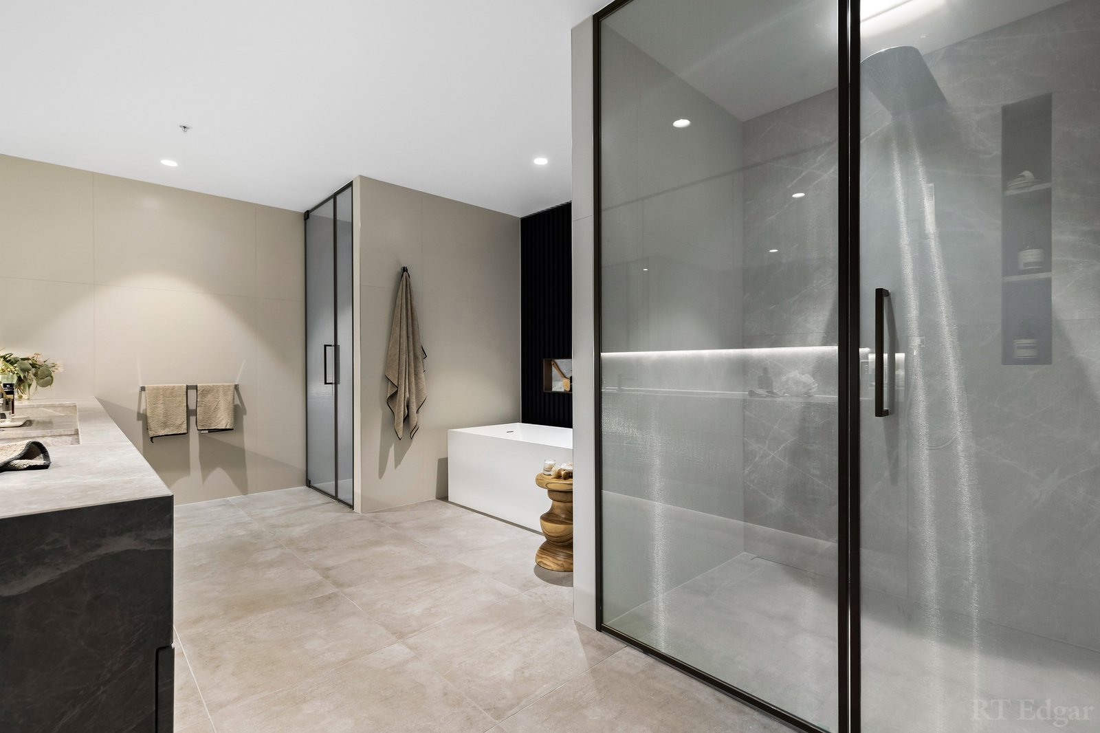 Real Estate and Property in 1502/20 Queens Road, Melbourne, VIC