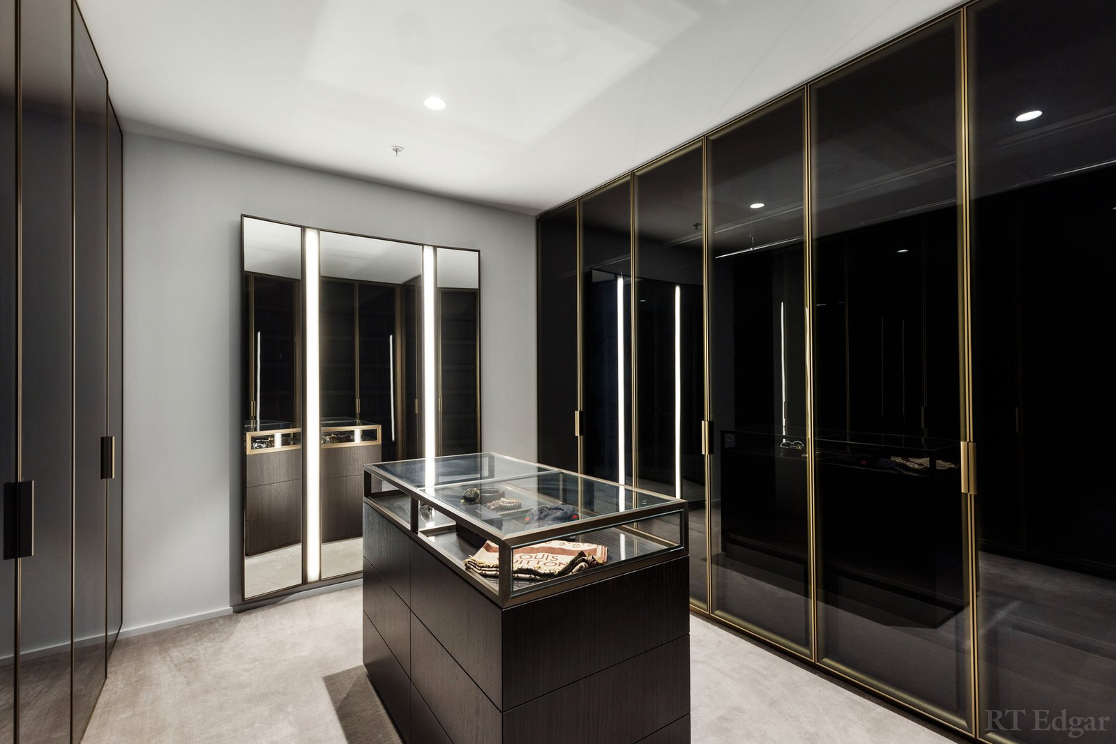 Real Estate and Property in 1502/20 Queens Road, Melbourne, VIC