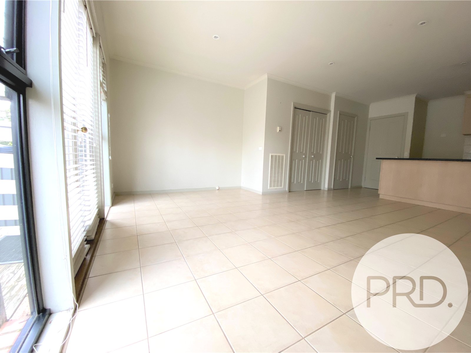 1/503 Lydiard Street North SOLDIERS HILL 7