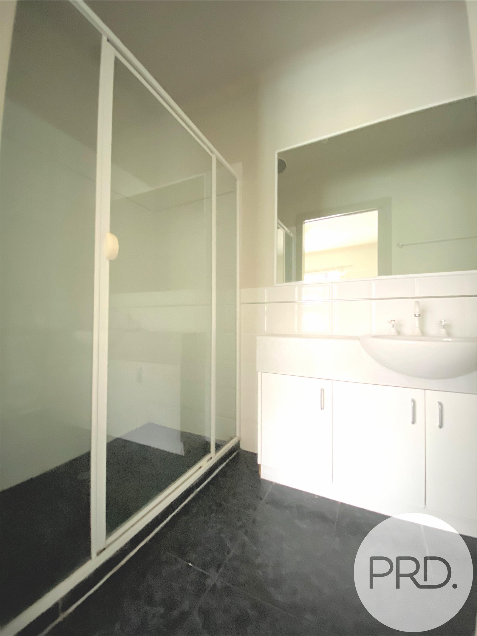 1/503 Lydiard Street North SOLDIERS HILL 13