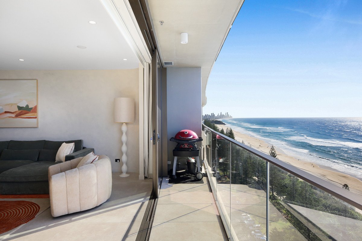 1504/58 The Esplanade Burleigh Heads 13