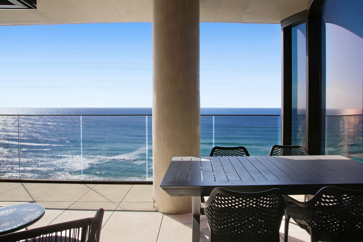 1504/58 The Esplanade Burleigh Heads 26