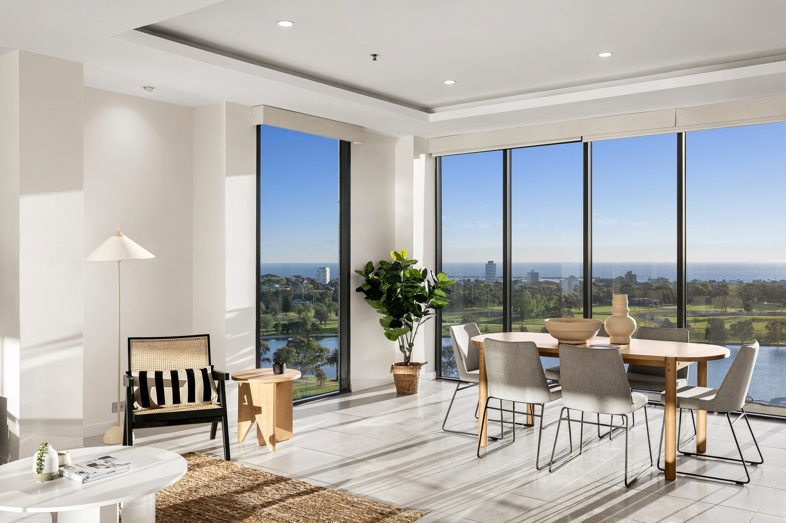 Gallery: 1506/582 St Kilda Road