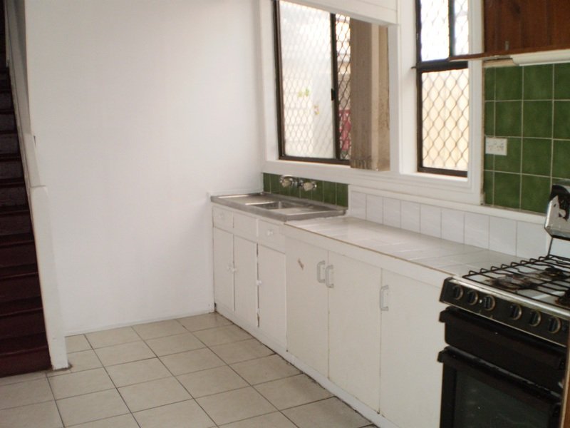 Gallery: 150A Stephen Street
