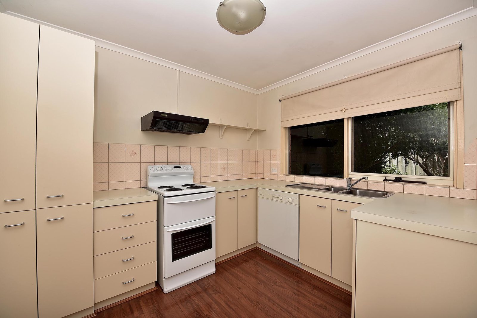 Gallery: 15/1-3 McIntosh Court