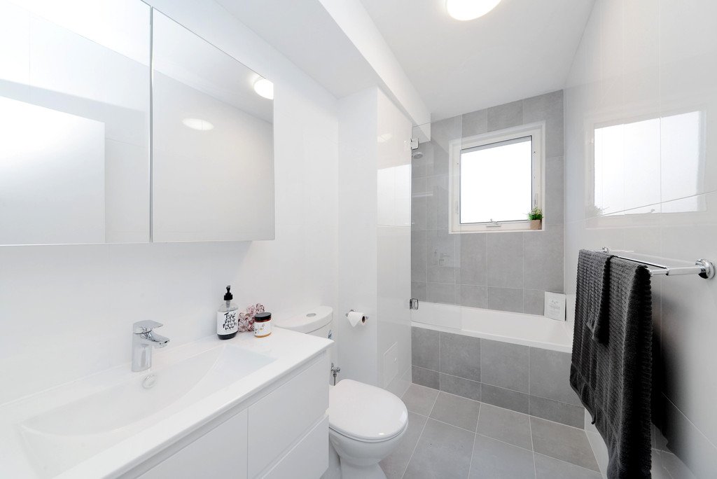 15/1 Brown Road MAROUBRA 13