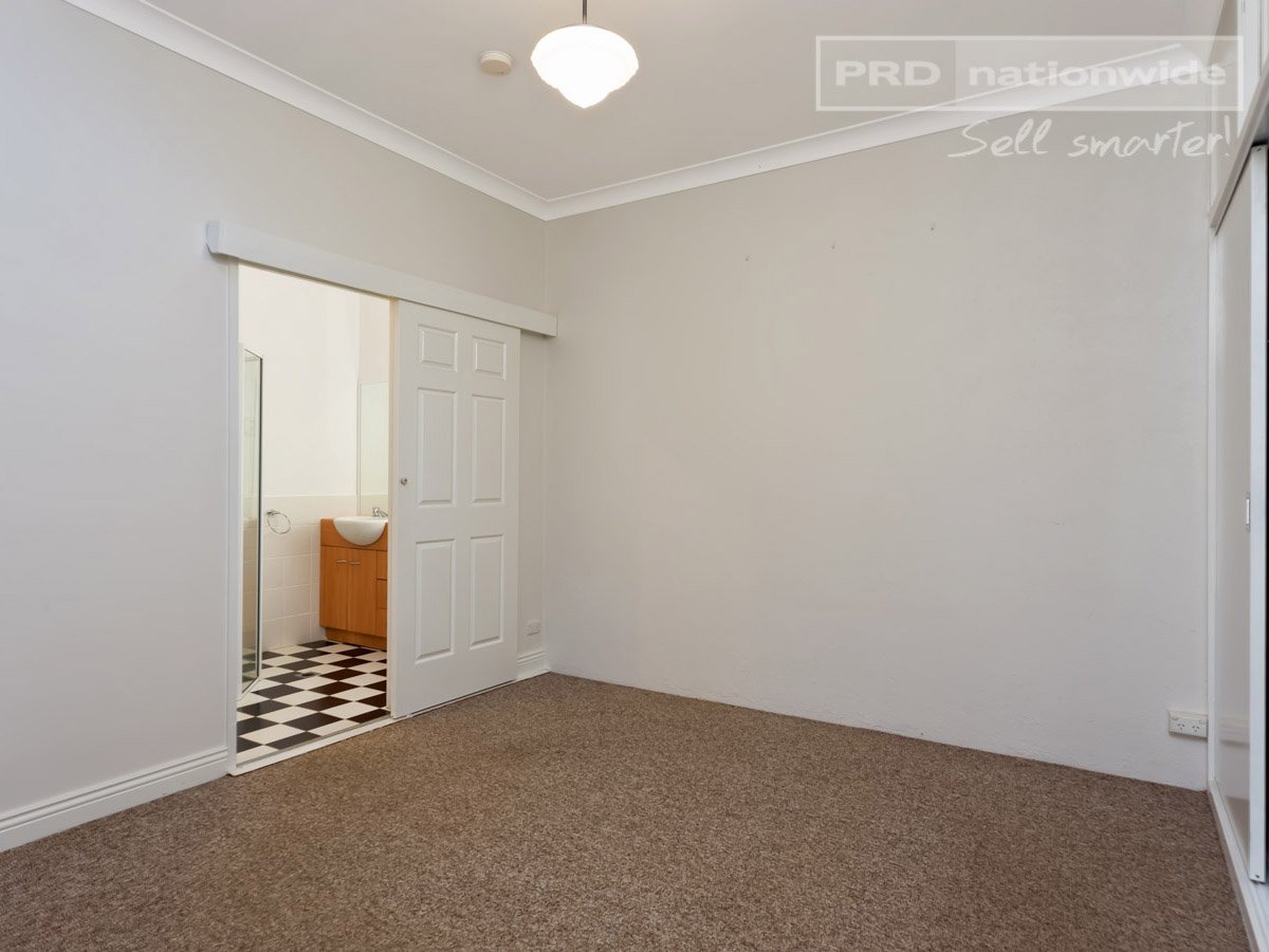 151 Fitzmaurice Street WAGGA WAGGA 6