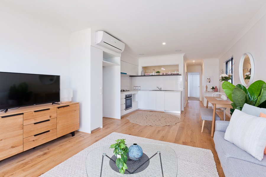 15/1 Glenariff Boulevard CANNING VALE 5