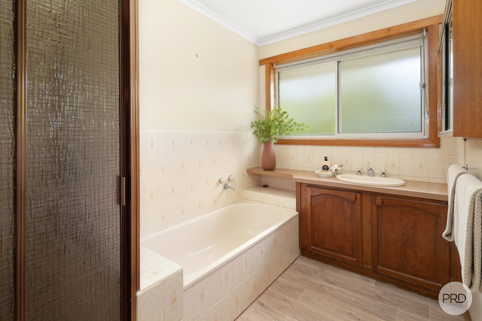 151 Gracefield Road GONG GONG 12