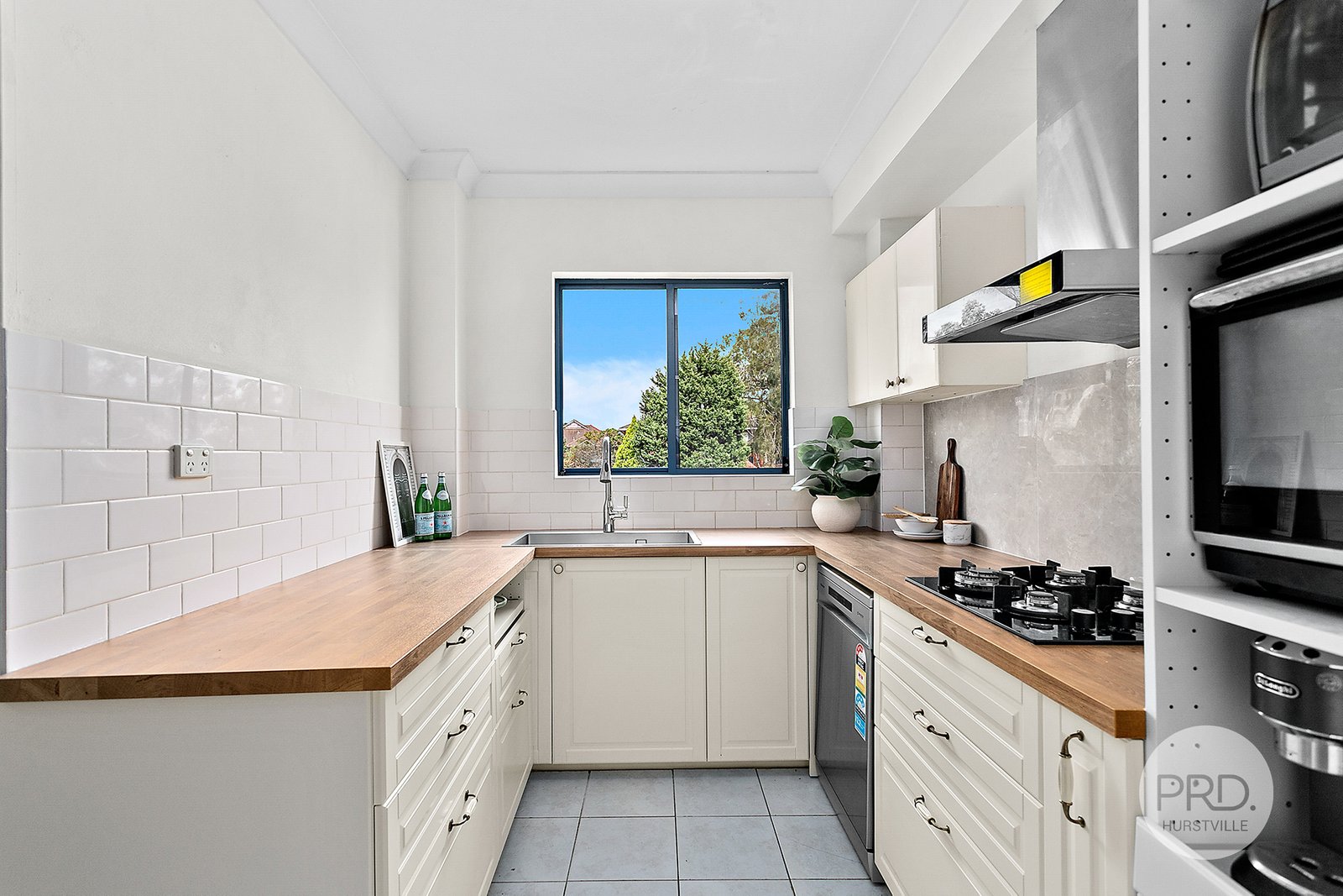 15/1 Hillcrest Avenue HURSTVILLE 4